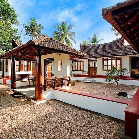 Hotel Philipkutty'S Farm Kumarakom Esterno foto